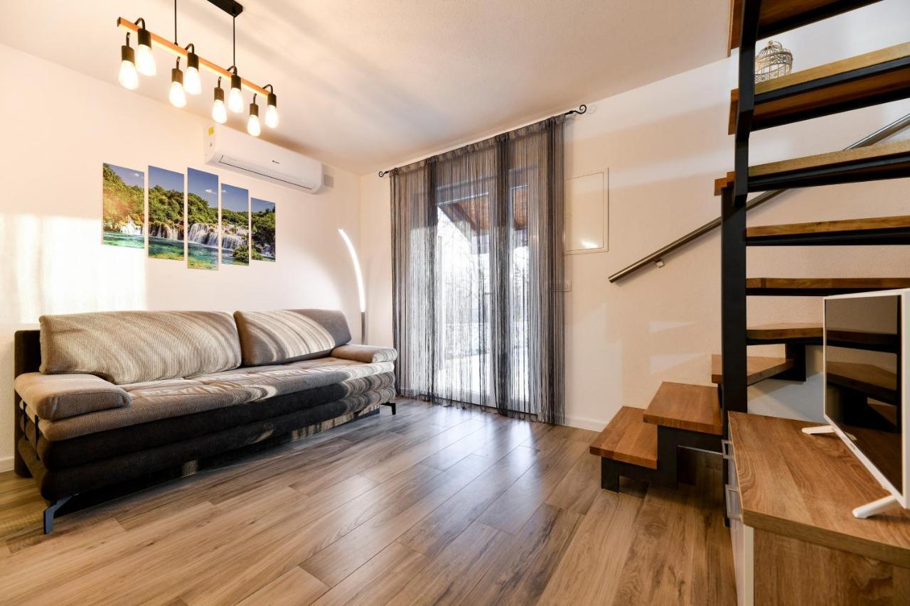 Zen Promona Villa Puljane Ngoại thất bức ảnh